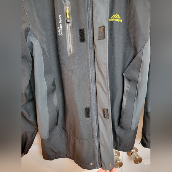 Mens Lightweight Windproof Jacket Water Resistant Jacket‎ Medium - Picture 8 of 16